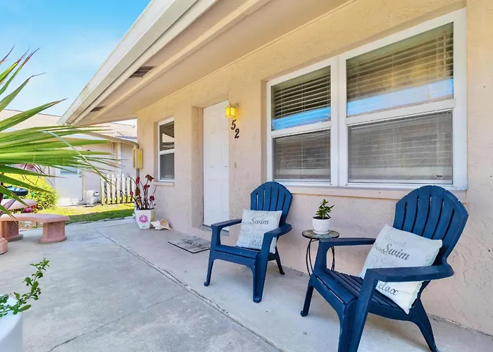 Apartment Spanish 52 - Damage Free & Across The Street From White Beaches Of Indian Rocks Beach!